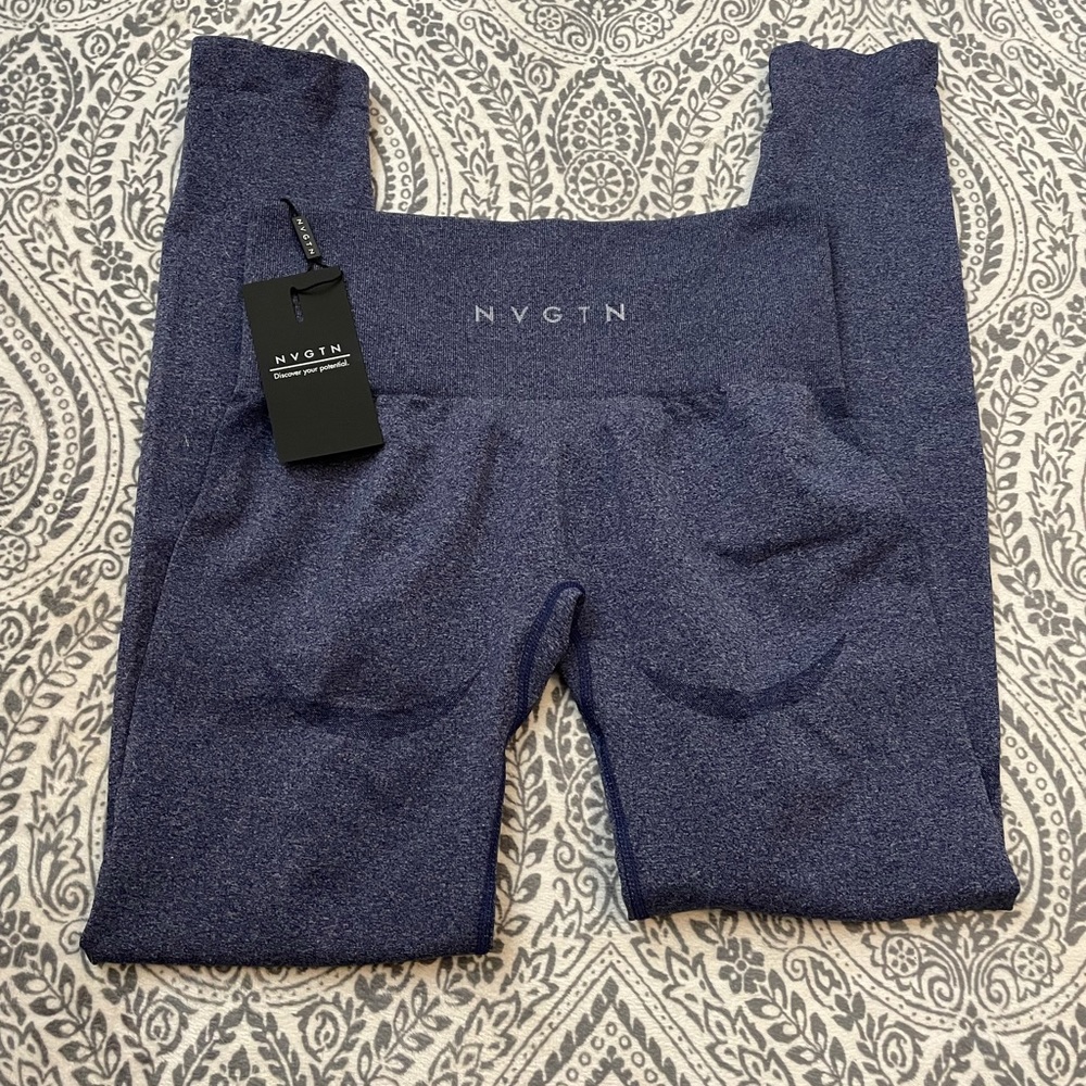 SOLD - NVGTN Royale Contour Seamless Leggings size S